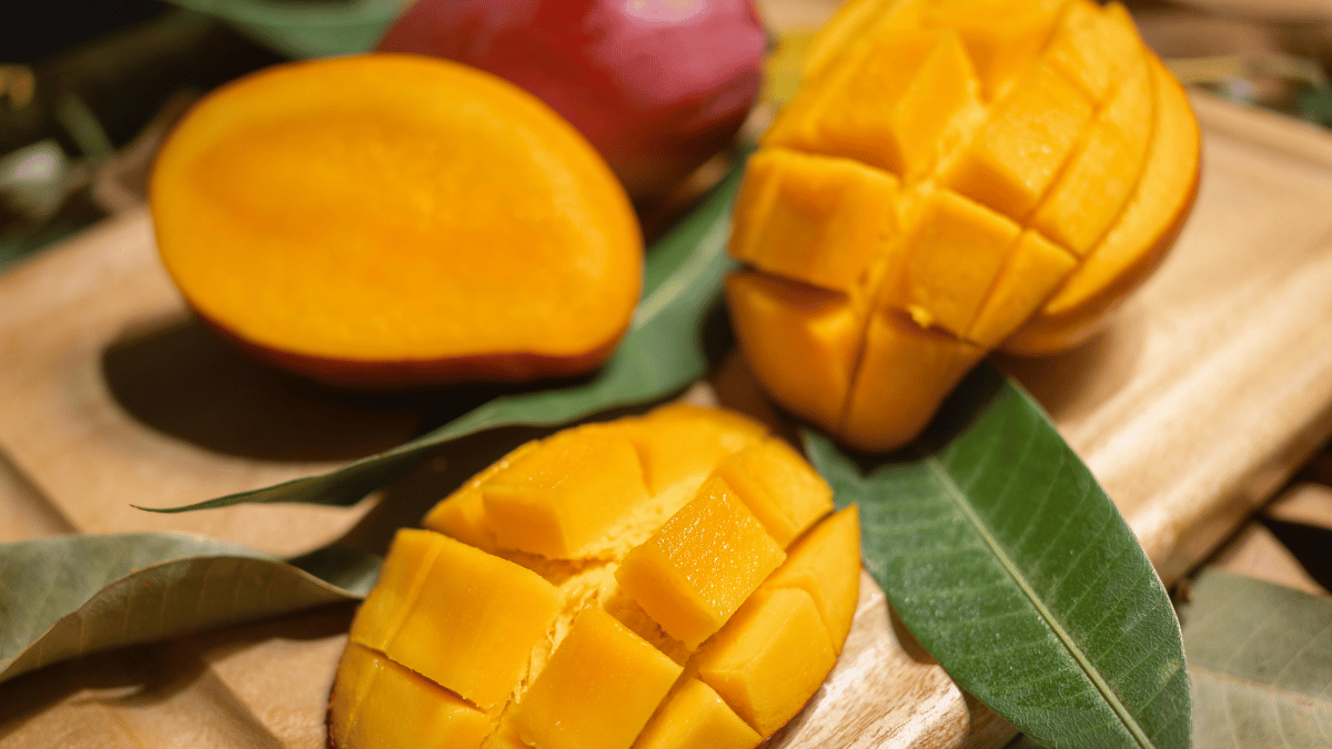 fresh-mango-slices-blood-sugar